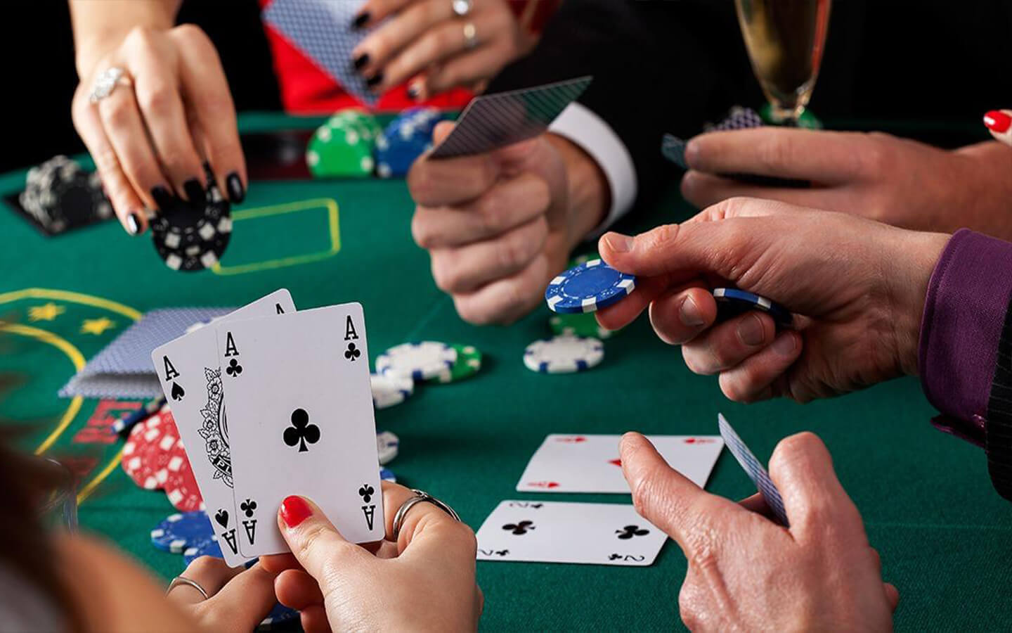 Is poker een gok in België: intellectuele competitie of entertainment Spel proces
